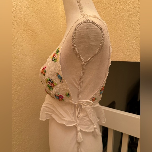 NEW w TAGS — FREE PEOPLE Intimately white intricately beaded top. RARE - Picture 5 of 8